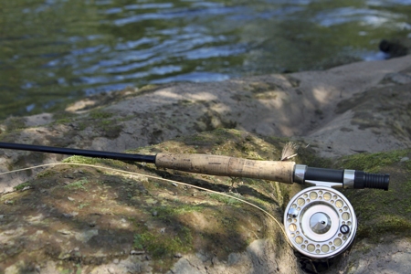 Fly fishing for fishing bass