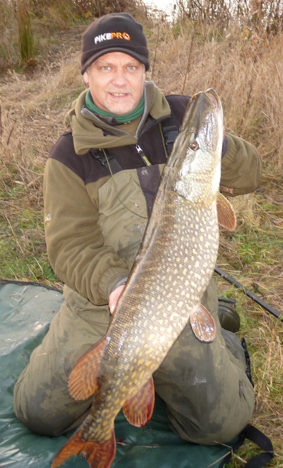 Alan Dudhill with a pit 2o - putting the theory into practice and a little dedication, will pay off’