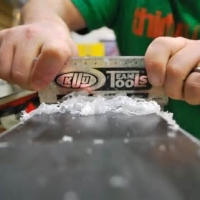 How to Care for Skis And Snowboards