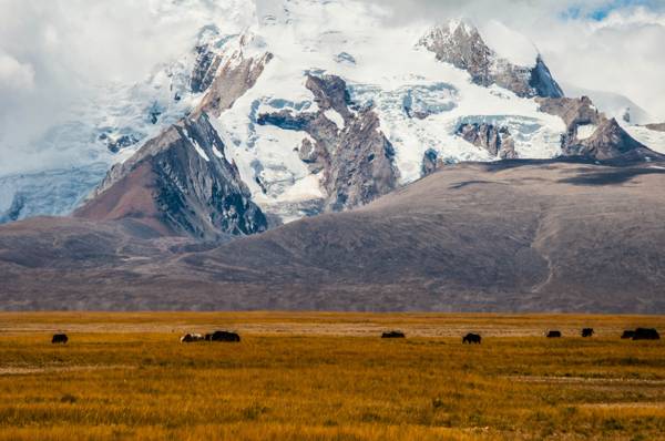 Shishapangma Mountain