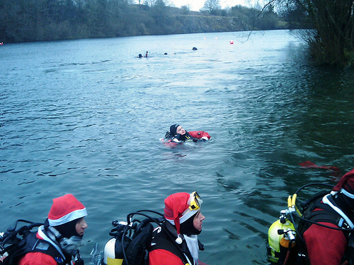 Vobster's Quay Scuba Diving Santa Splash