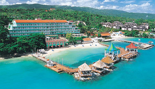 Sandals Grande Ocho Rios beach